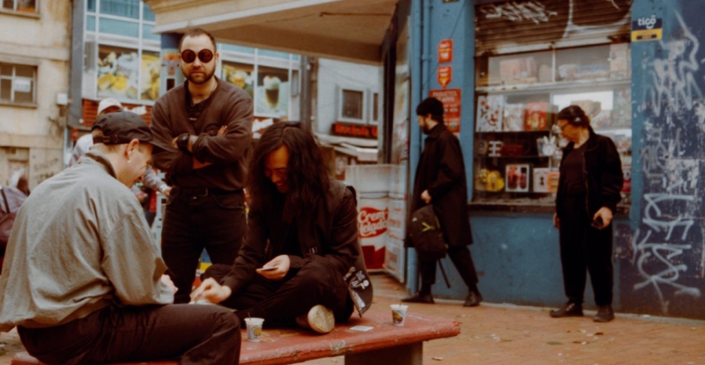 Unknown Mortal Orchestra nos da otra probadita de su primer disco en cinco años con la rola "Nadja"