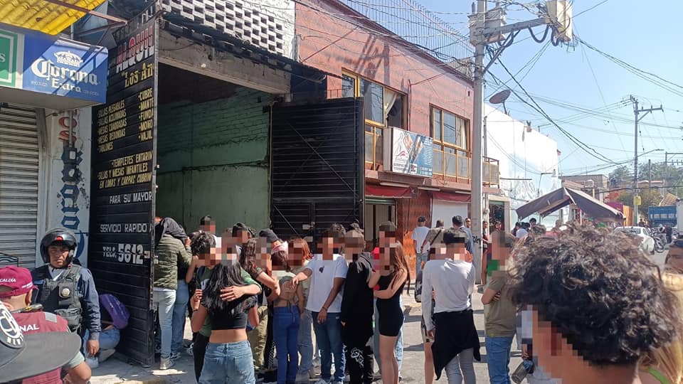 Y en Iztapalapa: Desalojan ‘Perreo clandestino’ que dejó 2 jóvenes intoxicadas