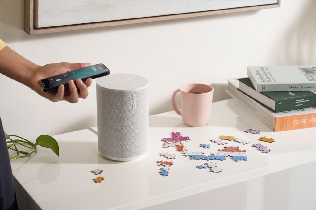 Sonos Era 100 color blanco