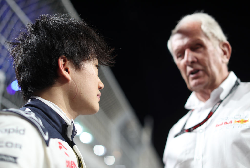 helmut marko y yuki tsunoda