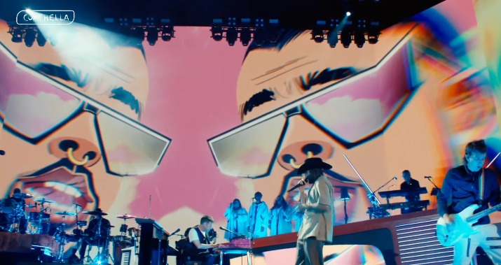 Gorillaz y Bad Bunny tocan Tormenta en el Coachella 2023