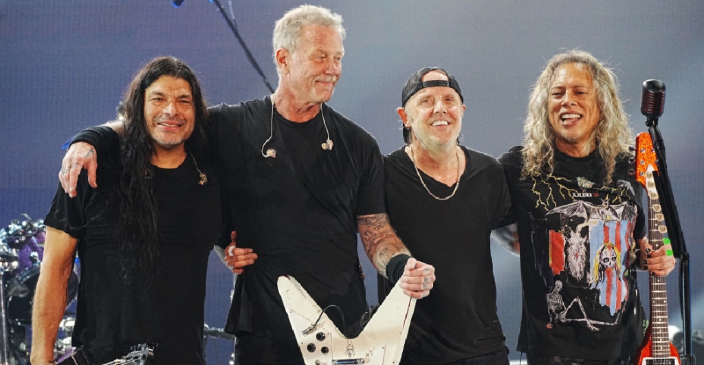 Metallica nos dice que no estamos solos en la rola "Screaming Suicide"