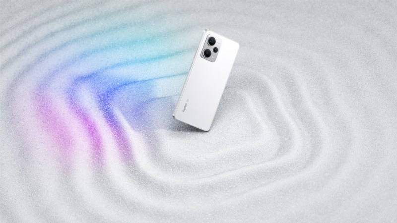 Redmi Note 12, la nueva serie de Xiaomi con sistemas de cámara mejorados y batería de larga duración - redmi-note-12-pro-5g-white-1024x576