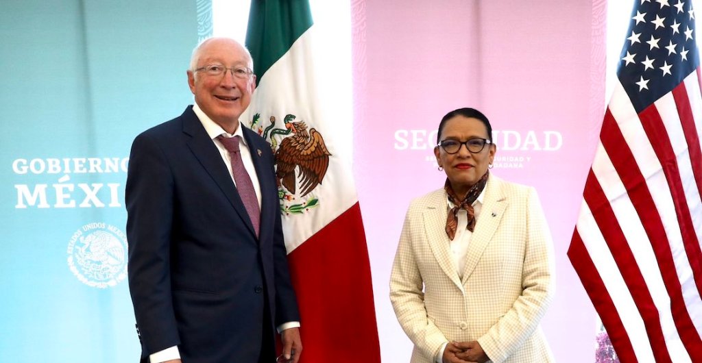 ken salazar y rosa icela rodriguez