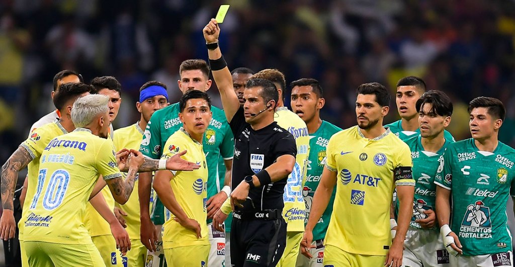 Esta es la sanción oficial para el arbitro Fernando Hernández tras agredir a jugador de Leon