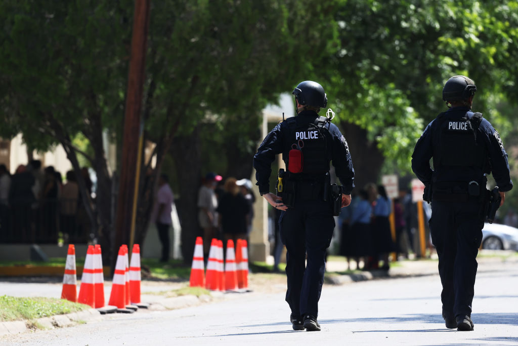 Reportan un nuevo tiroteo en un centro comercial de Allen, Texas