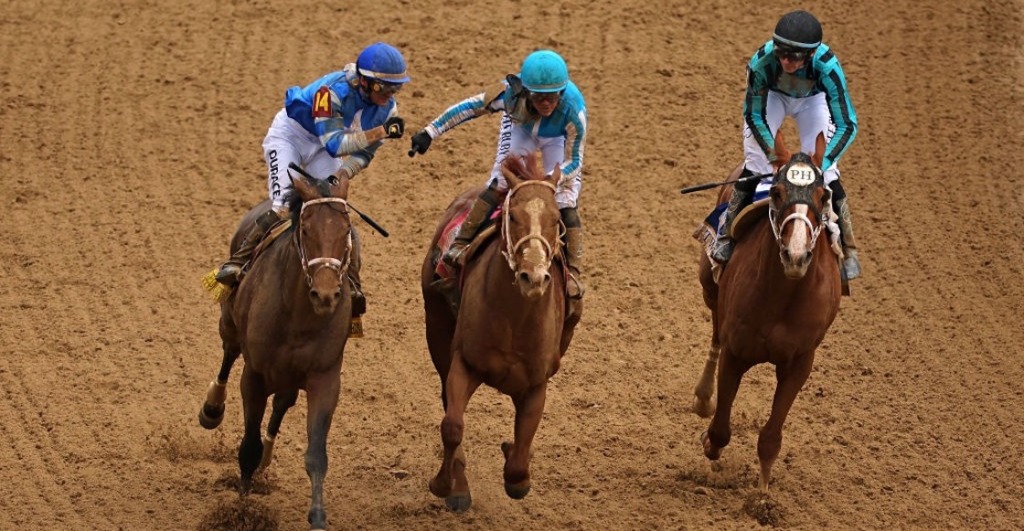 derby-de-kentucky-escandalo-mueren-7-caballos-animal-1