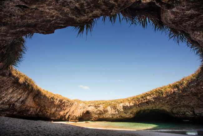 La playa que está en un cráter