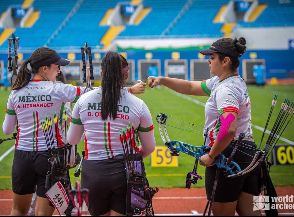 Equipo femenil gana medalla de oro para México en tiro con arco