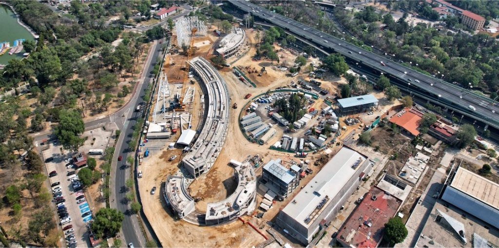 Parque Urbano Aztlán