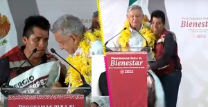 Joven interrumpe discurso de AMLO para pedirle que apoye a Adán Augusto López