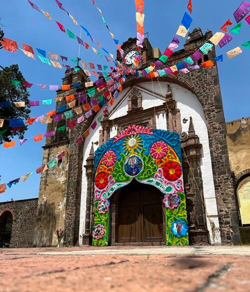 Ocho pueblos tradicionales de la Ciudad de México