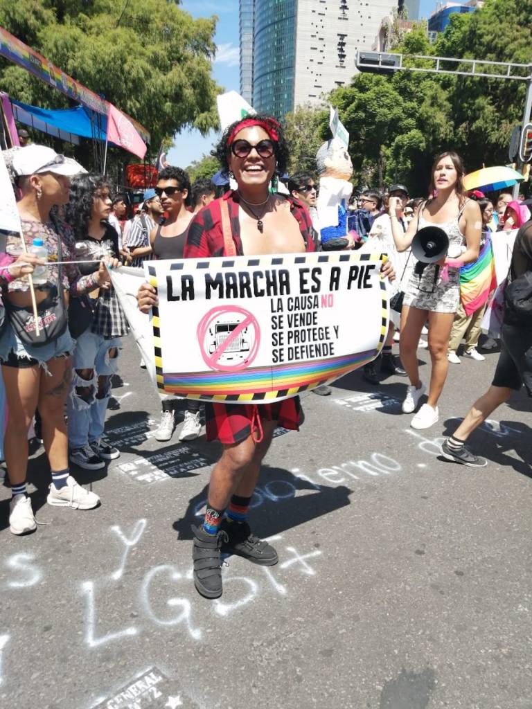 Pancartas de la Marcha LGBT.