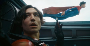 ¿Ezra Miller, el CGI? La razón por la cual le ha ido tan mal en taquilla a 'The Flash'