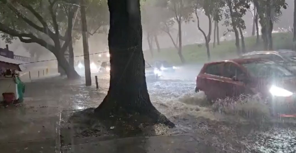 La venganza de... ¿Tlaloc? Tremenda lluvia que cayó en CDMX