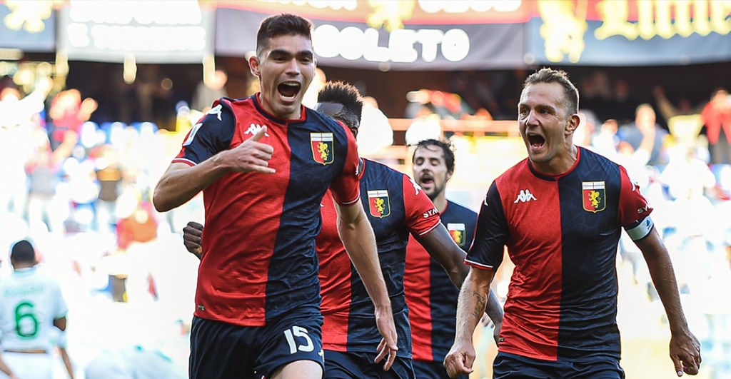 La leyenda que podría dirigir a Johan Vásquez en el Genoa