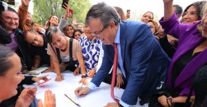 Marcelo Ebrard crea asociación civil.