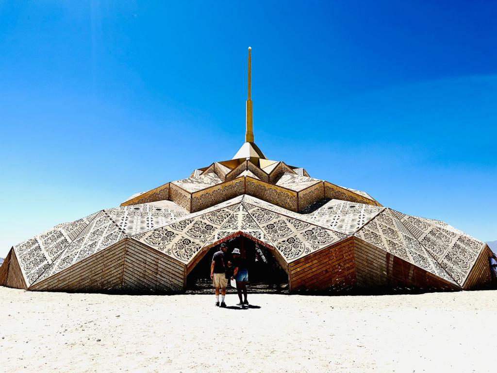 Un mexicano nos relató su experiencia en el Burning Man 2023