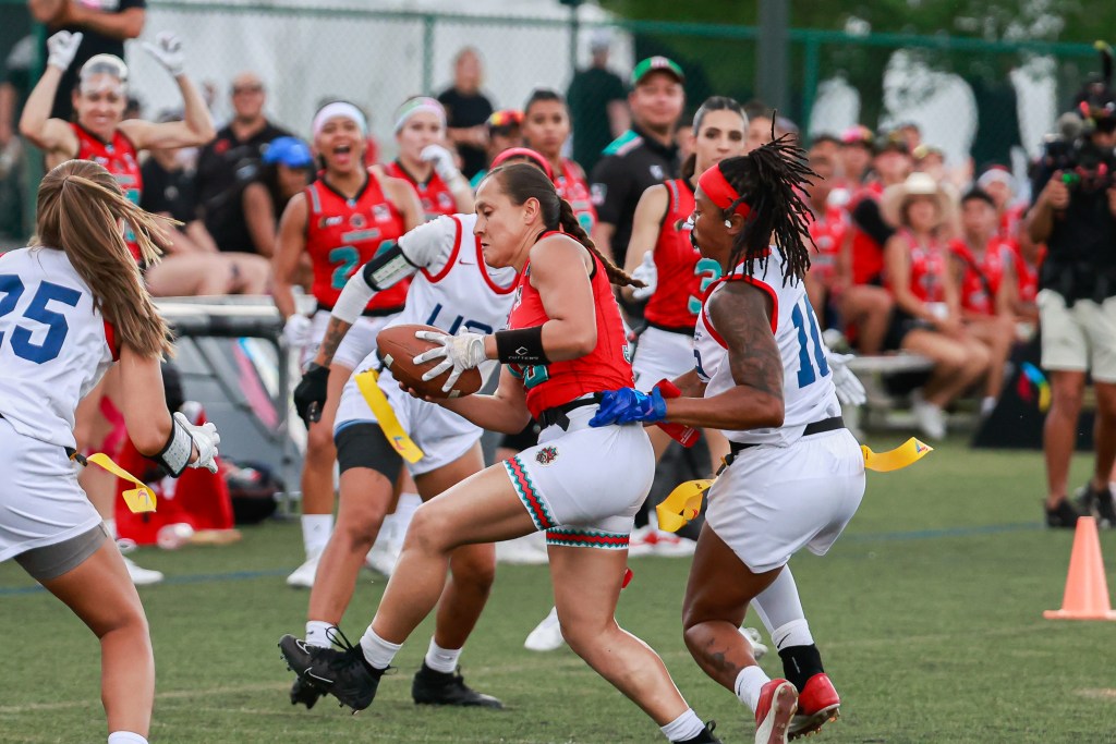 México gana el oro femenil en Flag Football