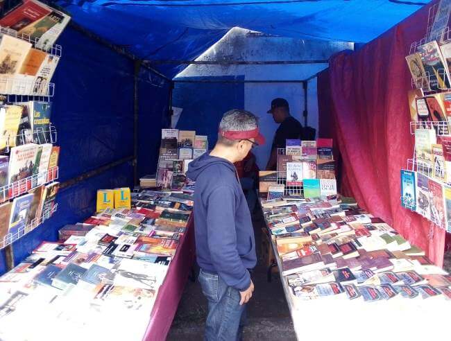 6 joyas que se pueden encontrar en el tianguis del Chopo