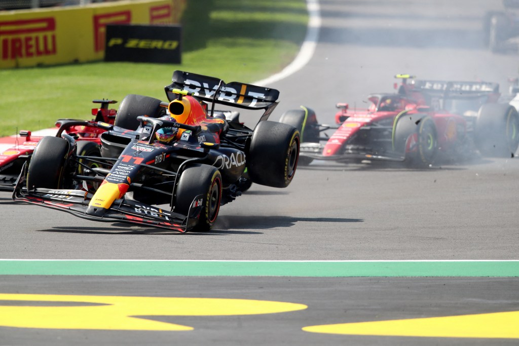 Checo Pérez en el Gran Premio de México