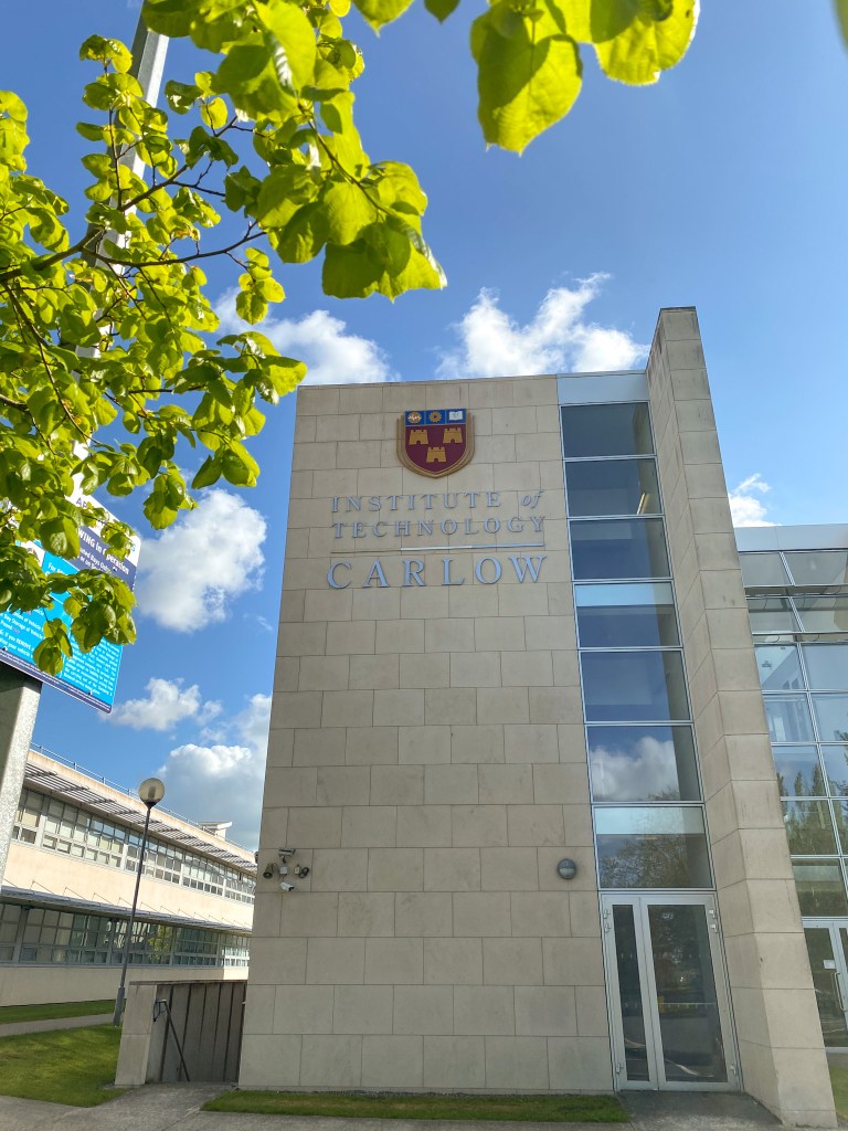 universidad ofrecerá carrera de influencer