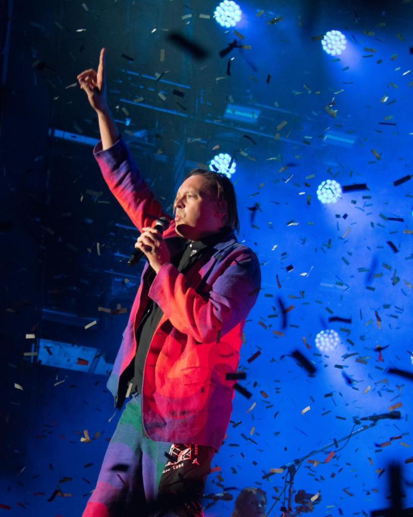 Bailazo: Arcade Fire nos puso a bailar y a cantar a todo pulmón en el Corona Capital 2023 