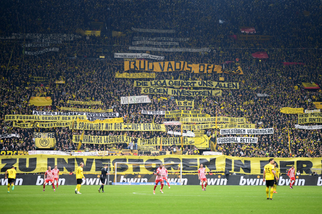 Mosaicos en el Singal Iduna Park