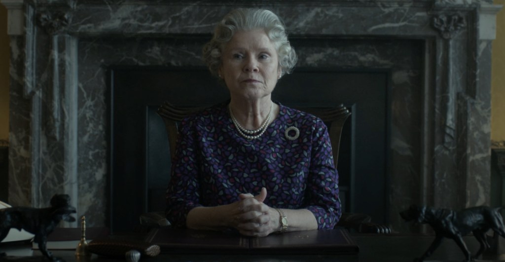 La Reina Isabel cuestiona su legado en el tráiler del final de 'The Crown'