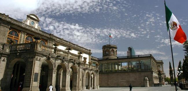 La historia del primer elevador que llegó a la CDMX