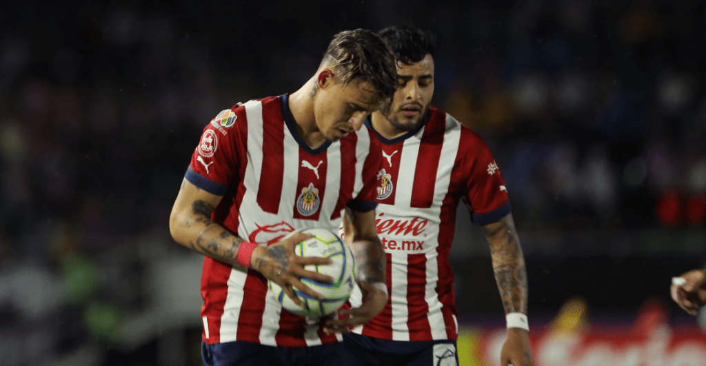 Entonces, ¿qué va a pasar con Alexis Vega, Chicote Calderón y Chivas?