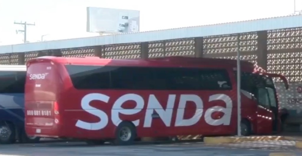 autobus senda pasajeros secuestrados