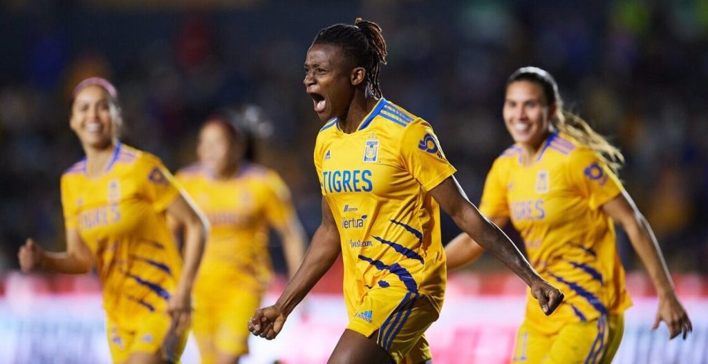 Checa el primer gol de Uchenna Kanu con Tigres en la Liga MX Femenil