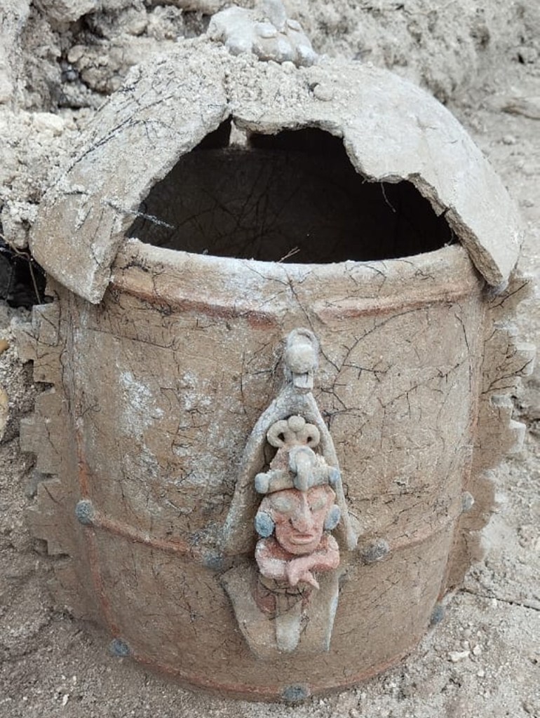 Dios del maíz resurge tras excavación en el Tren Maya.