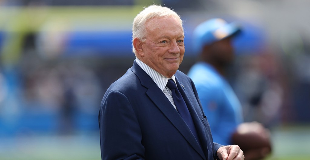 ¡Traz! Le cae demanda de paternidad a Jerry Jones, dueño de los Cowboys