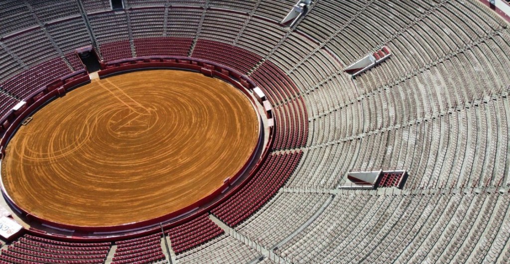 Las corridas de toros están en suspenso en la Plaza México.