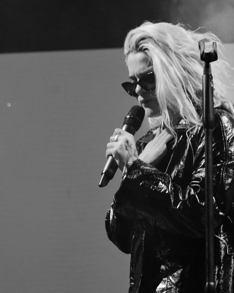 Con todo y dolor de garganta: Así estuvo el show de Sky Ferreira en el Pitchfork Music Festival CDMX