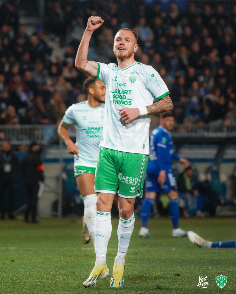 Saint Etienne está cerca del ascenso