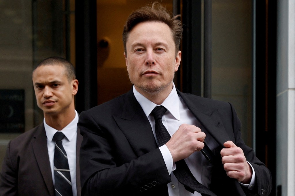 Elon Musk demanda a OpenIA por acuerdo con Microsoft