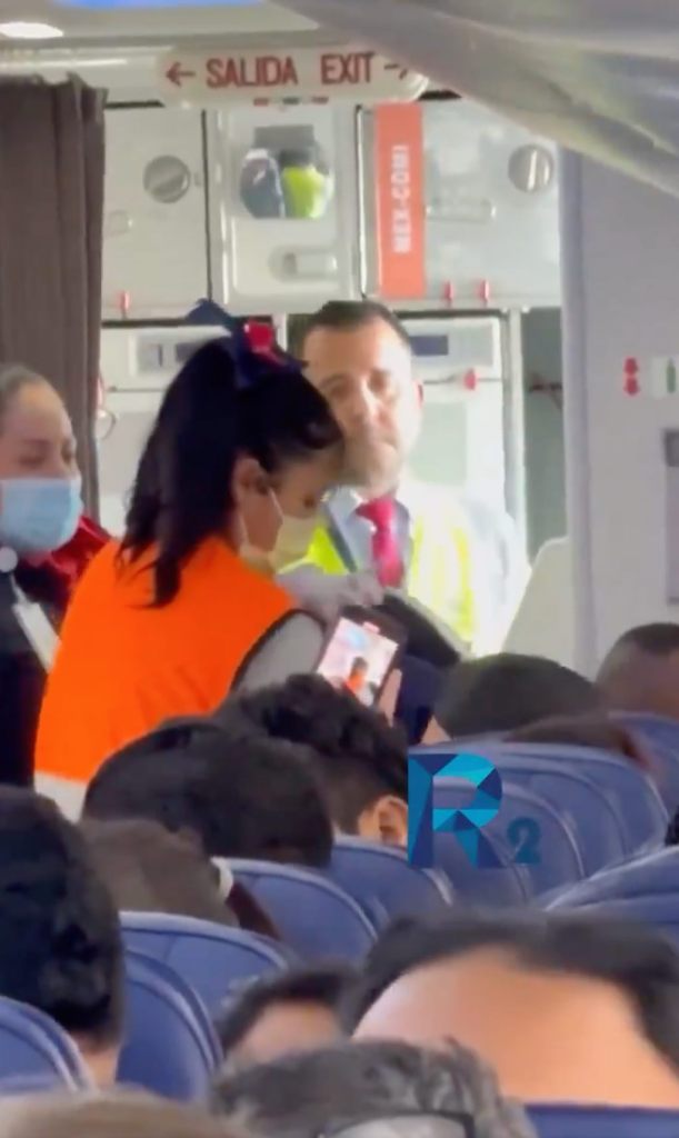 Un bebé nació durante un vuelo de CDMX a Juárez.