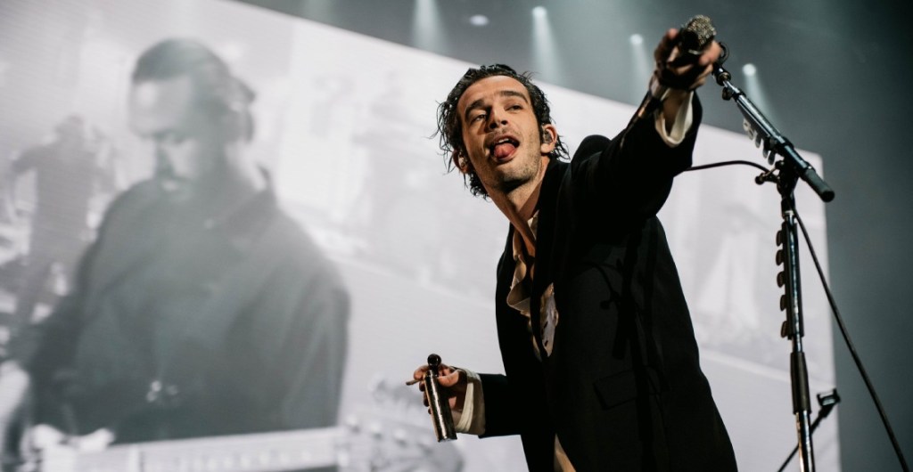 The 1975 se tomarán un descanso indefinido de las giras y conciertos