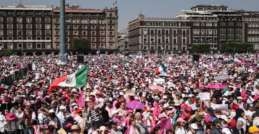 ¿Cuándo, calles cerradas y para qué se llevará a cabo la marcha de la Marea Rosa en CDMX?